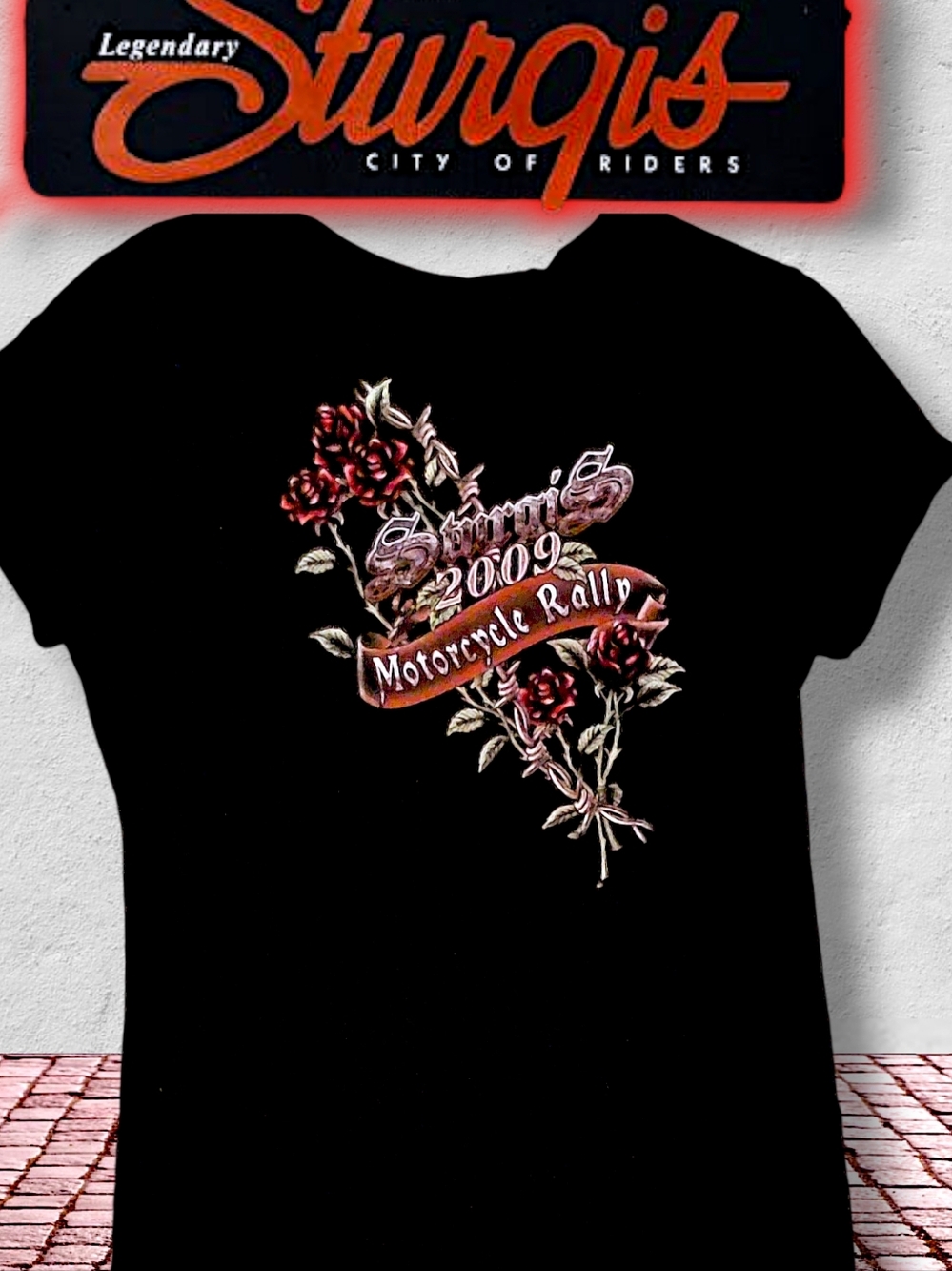 Women's Vintage Sturgis 2009 Motorcycle Rally Tee Size 2XL